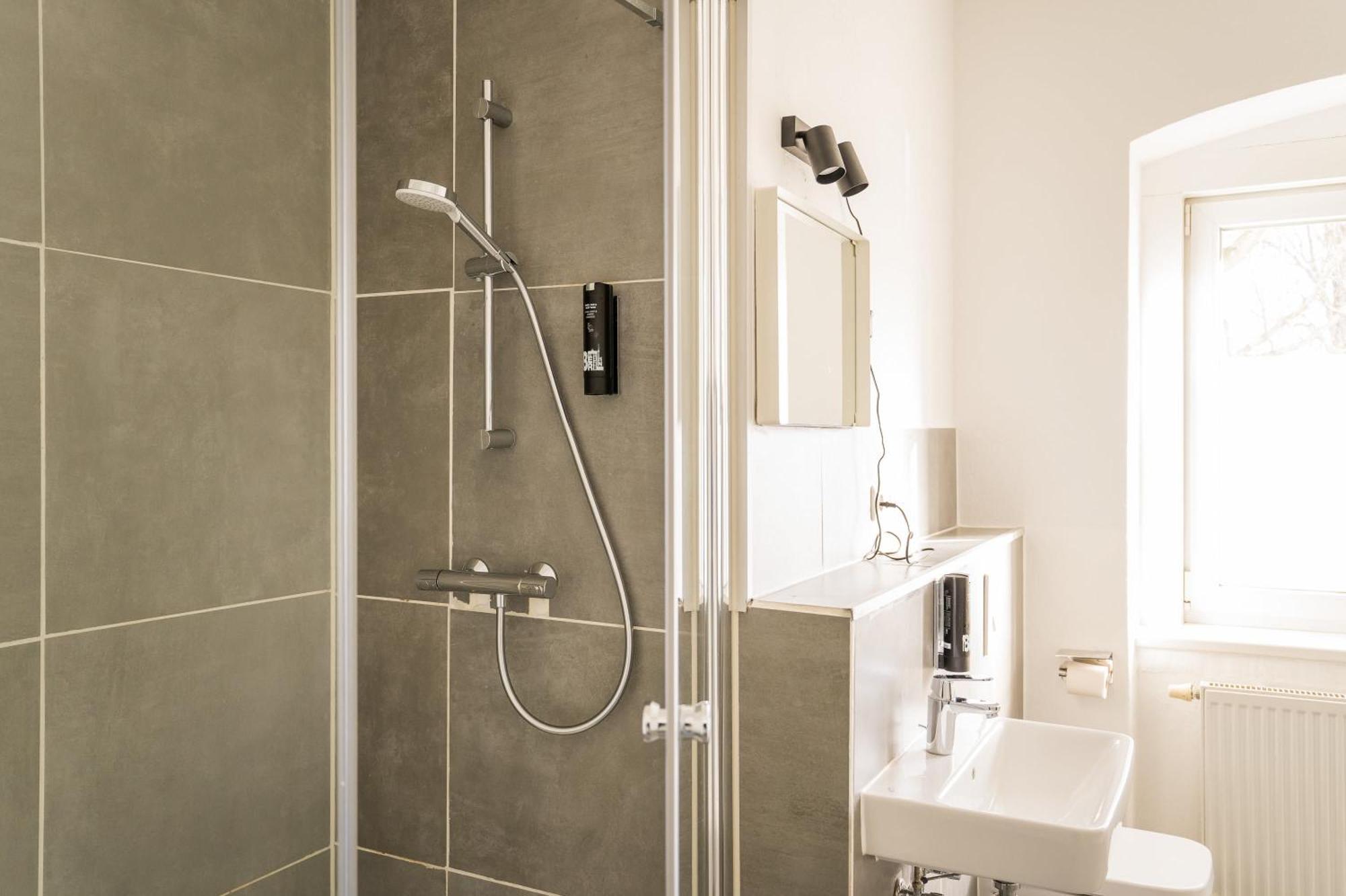Three Bedroom Plus Big Kitchen Plus Selfcheckin Plus Street Parking Berlin Ngoại thất bức ảnh
